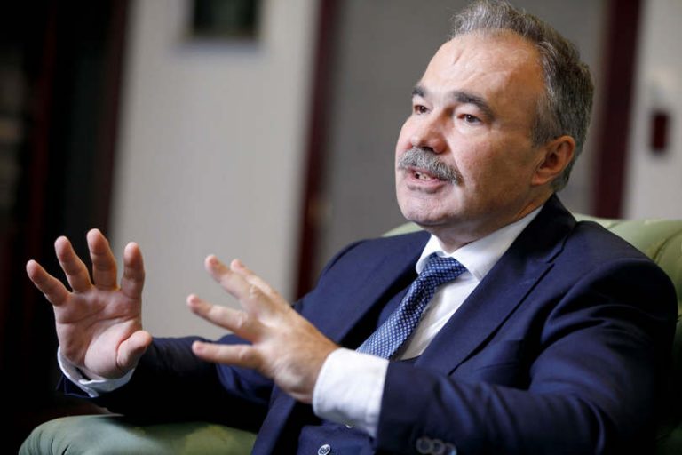 A baloldali pártok szerint a gazdák veszélyeztetik az ökoszisztémát
